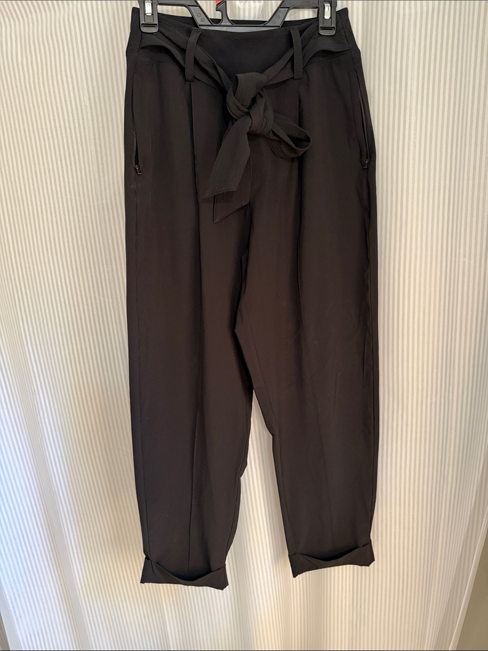 Athleta Black Brooklyn pants with Branded Waistband